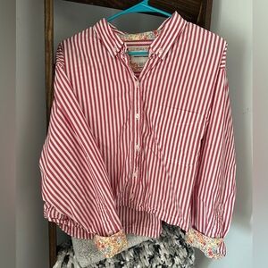 American Eagle Red and White Striped Button-Up Shirt